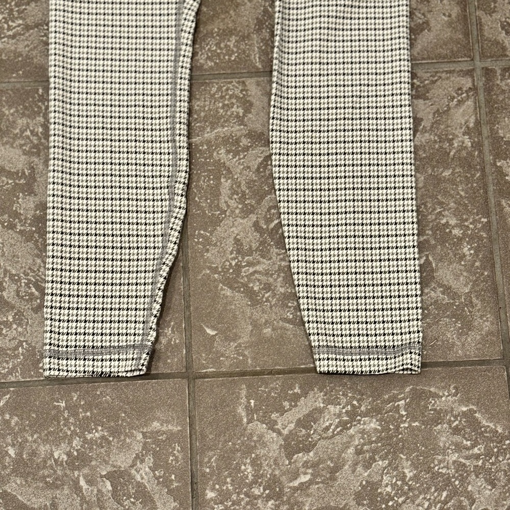 Tommy Hilfiger Sport Womens Size Small White Houndstooth Leggings Ankle Stretch - Picture 2 of 7